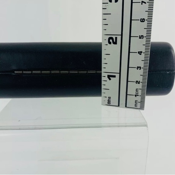 bebe black hard shell glasses case EUC - Picture 3 of 4